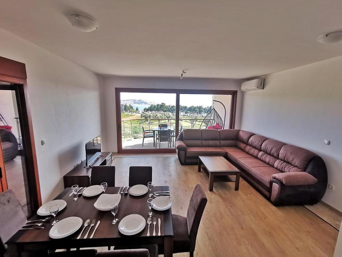 New Luxury Apartments Bar Luaran gambar